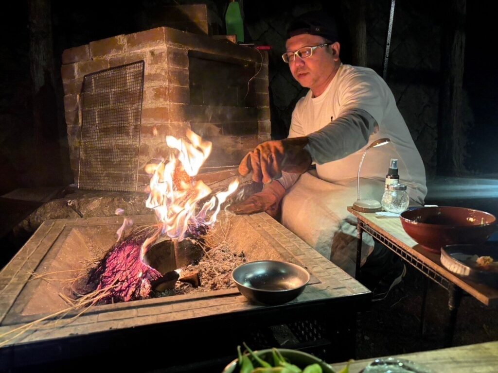 Bonfire Cafe and Inn DANMOME
